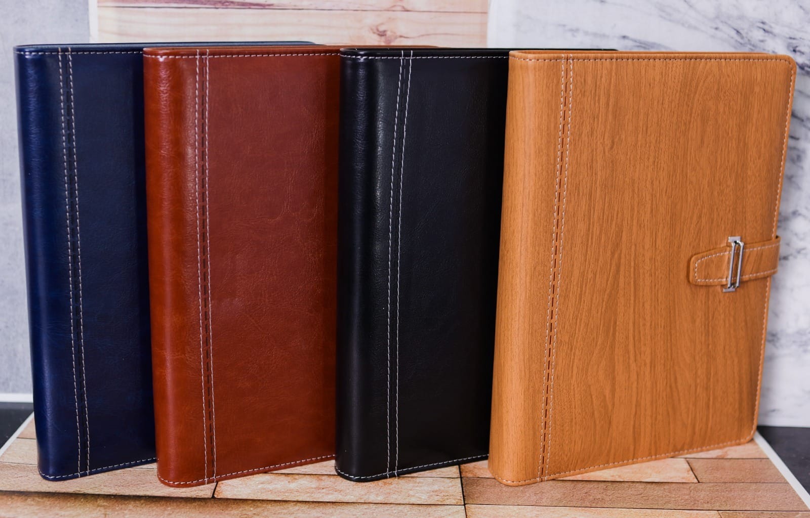 B5-exe-001a.jpg B5 Executive Refillable Notebook - Image 1