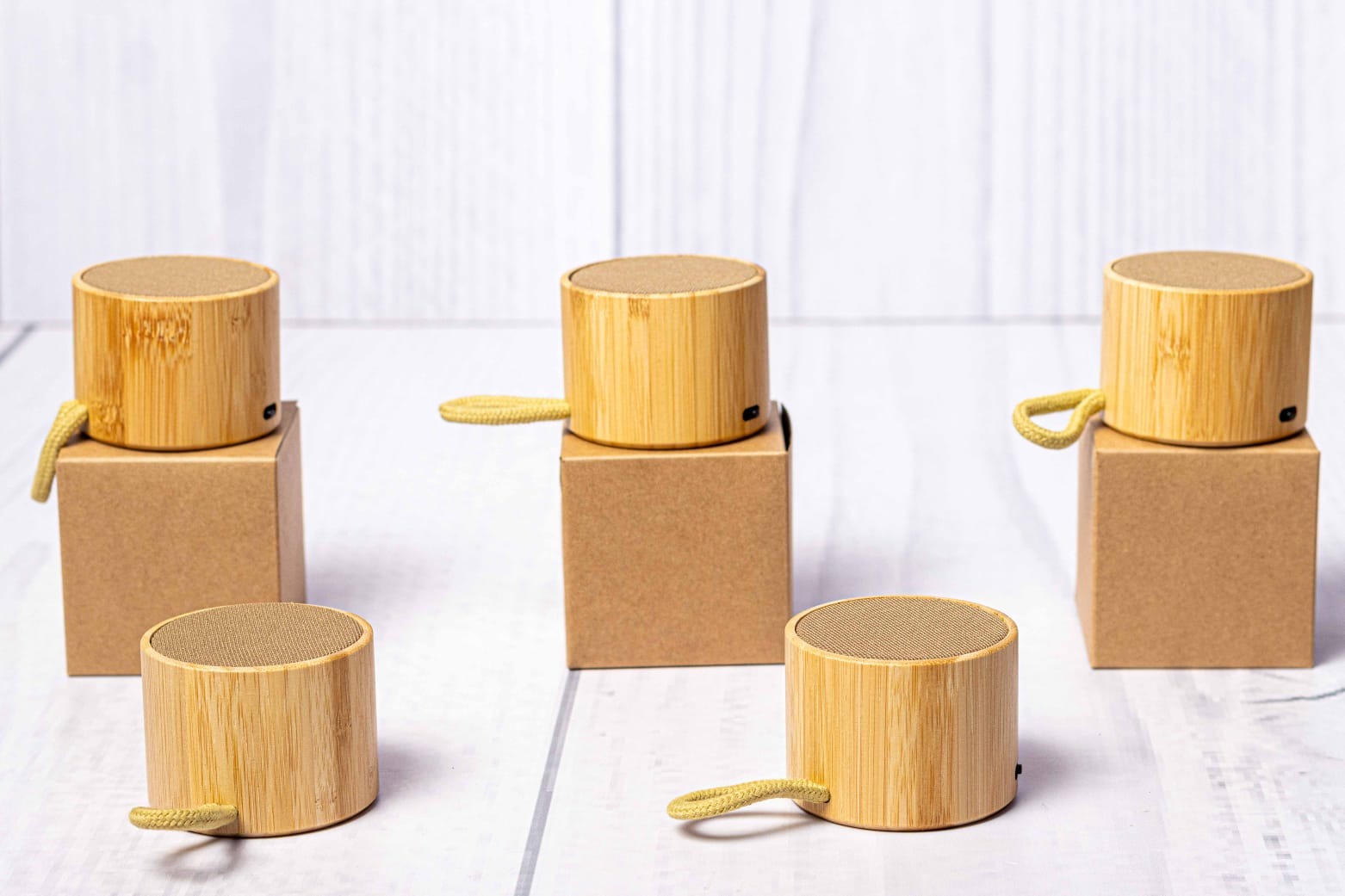 bt-001a.jpg Bamboo BT Speaker - Image 1